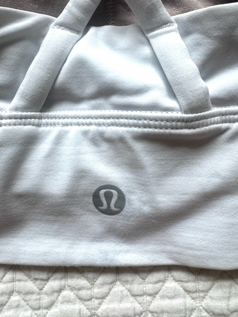 lululemon Energy Longline Bra, Medium Support, B-D Cups - Sz 4, White - Picture 5 of 6